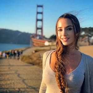 Meet your Posher, Celia